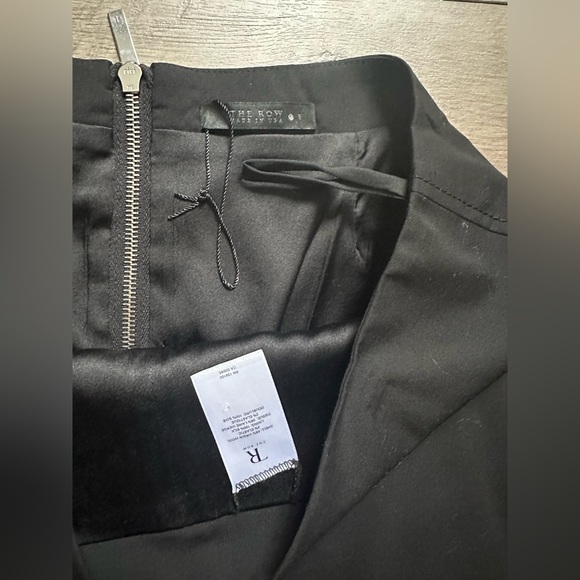 The Row Virgin Wool Pencil Skirt Black 6 NWOT - Picture 7 of 7